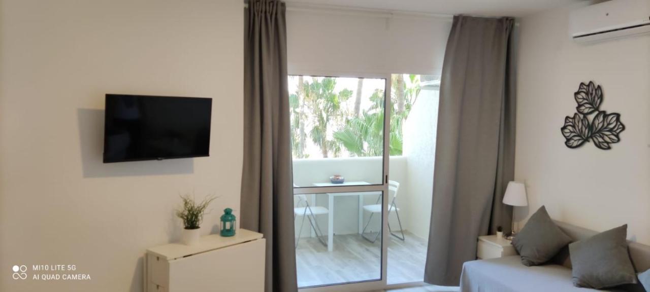 Estudio En Benalbeach, Vistas Mar, Primera Linea Playa Бенальмадена Екстер'єр фото